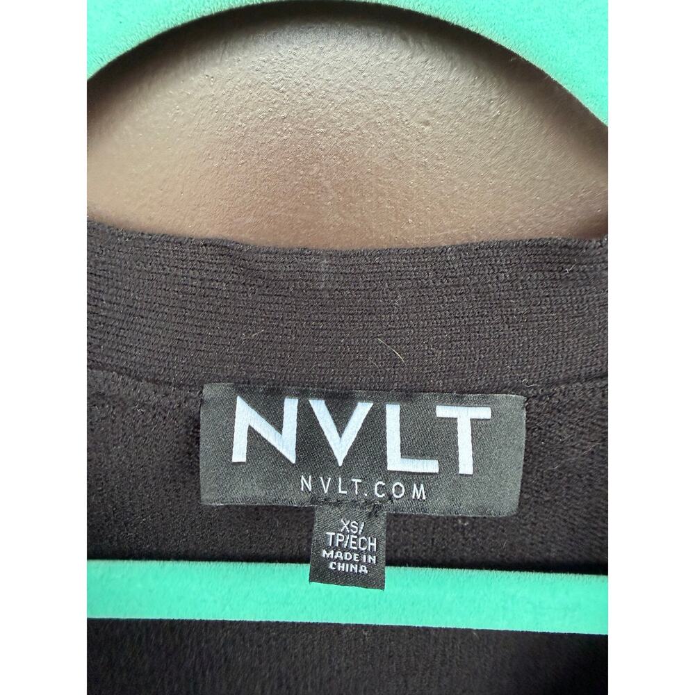 NVLT
Women's Button Front Cardigan with 3D Appliques XS - Picture 2 of 6